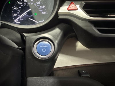 2024 Toyota Sienna XLE 8 Passenger