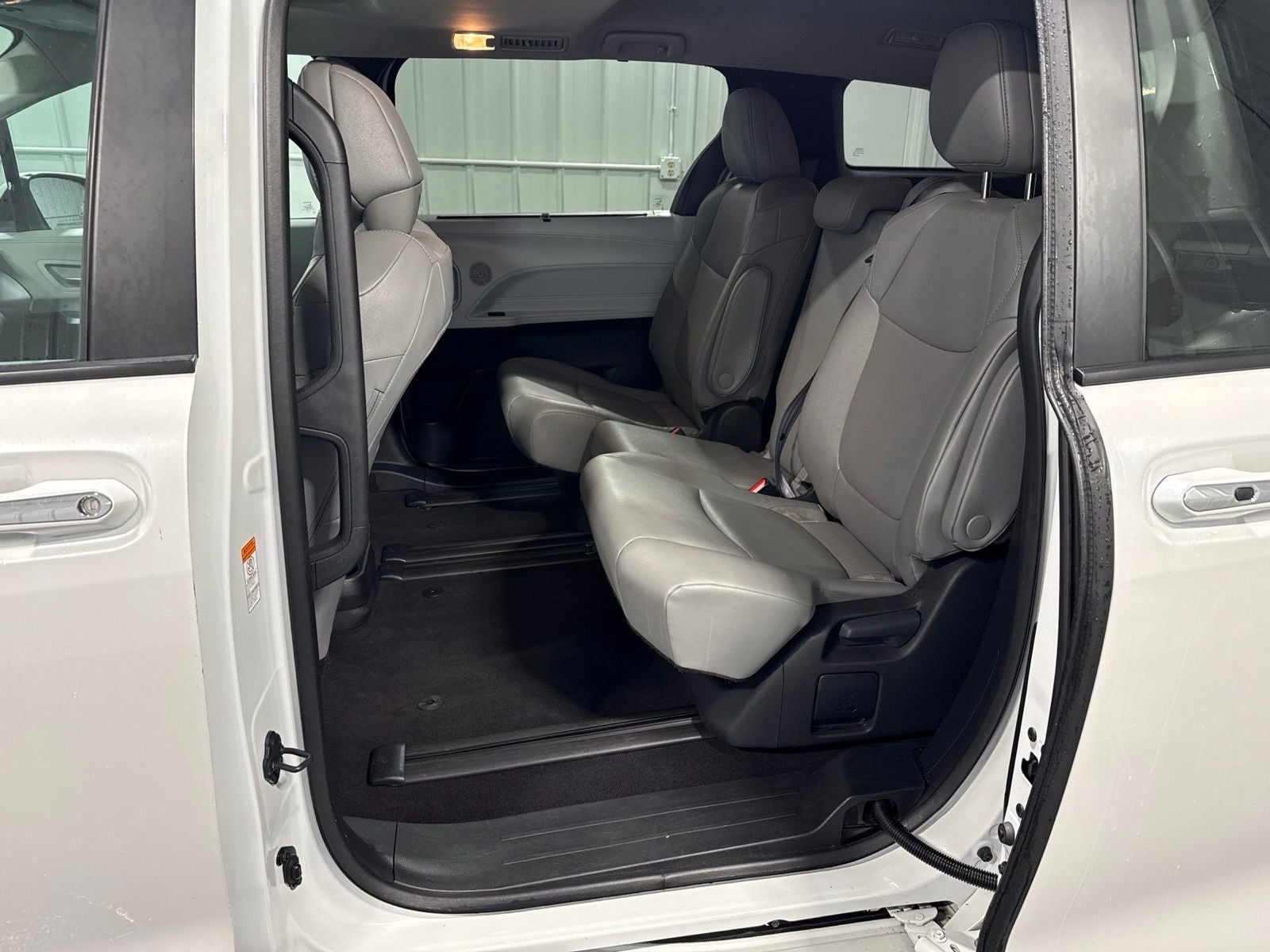 2025 Toyota Sienna XLE 8 Passenger