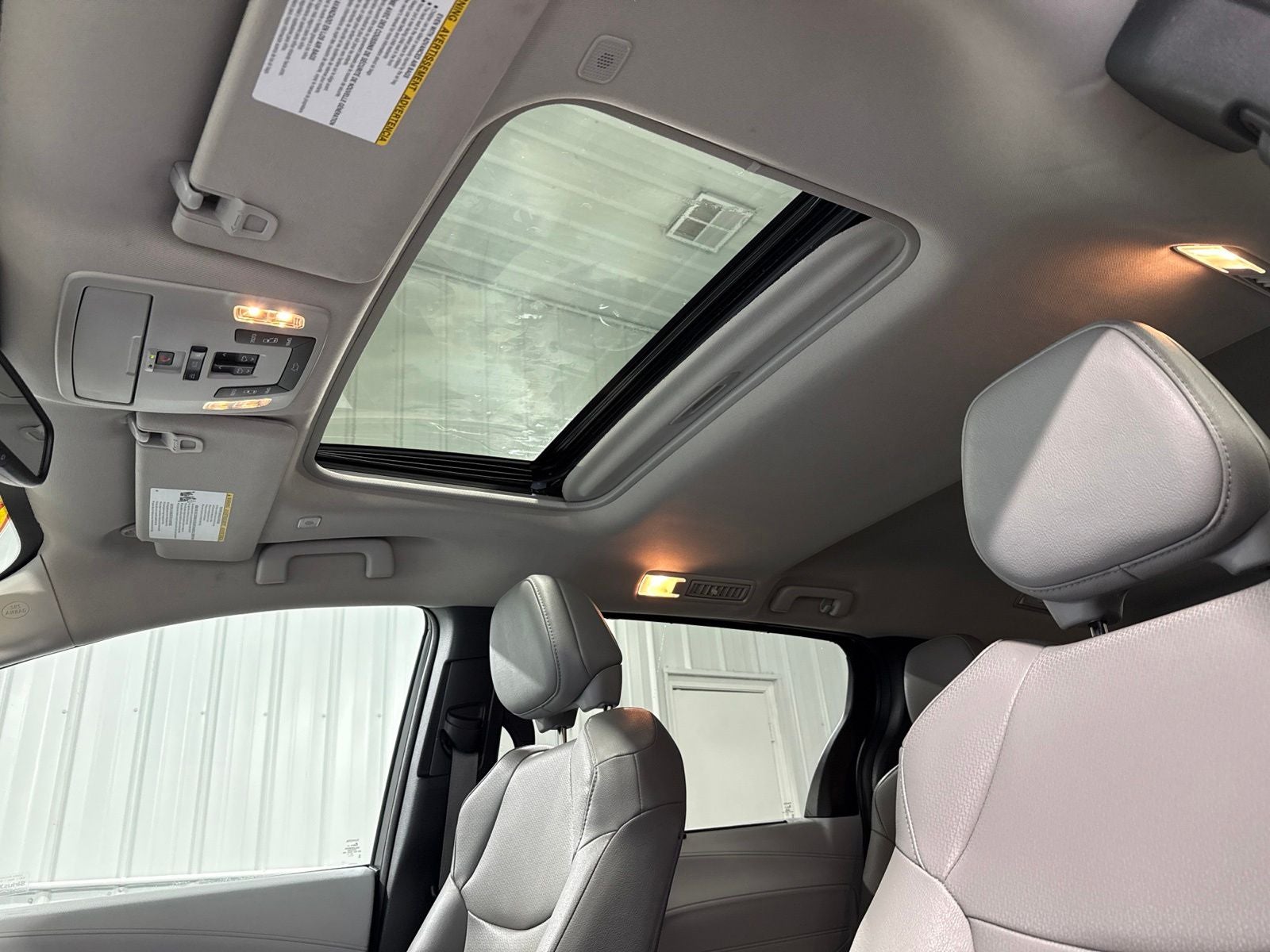 2025 Toyota Sienna XLE 8 Passenger