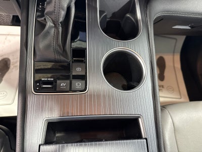 2025 Toyota Sienna XLE 8 Passenger