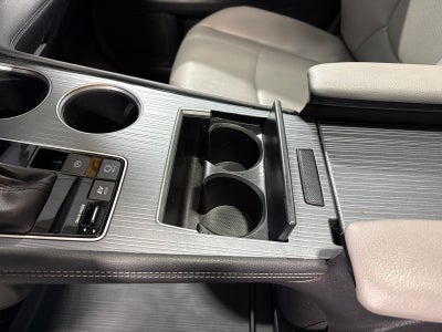 2025 Toyota Sienna XLE 8 Passenger