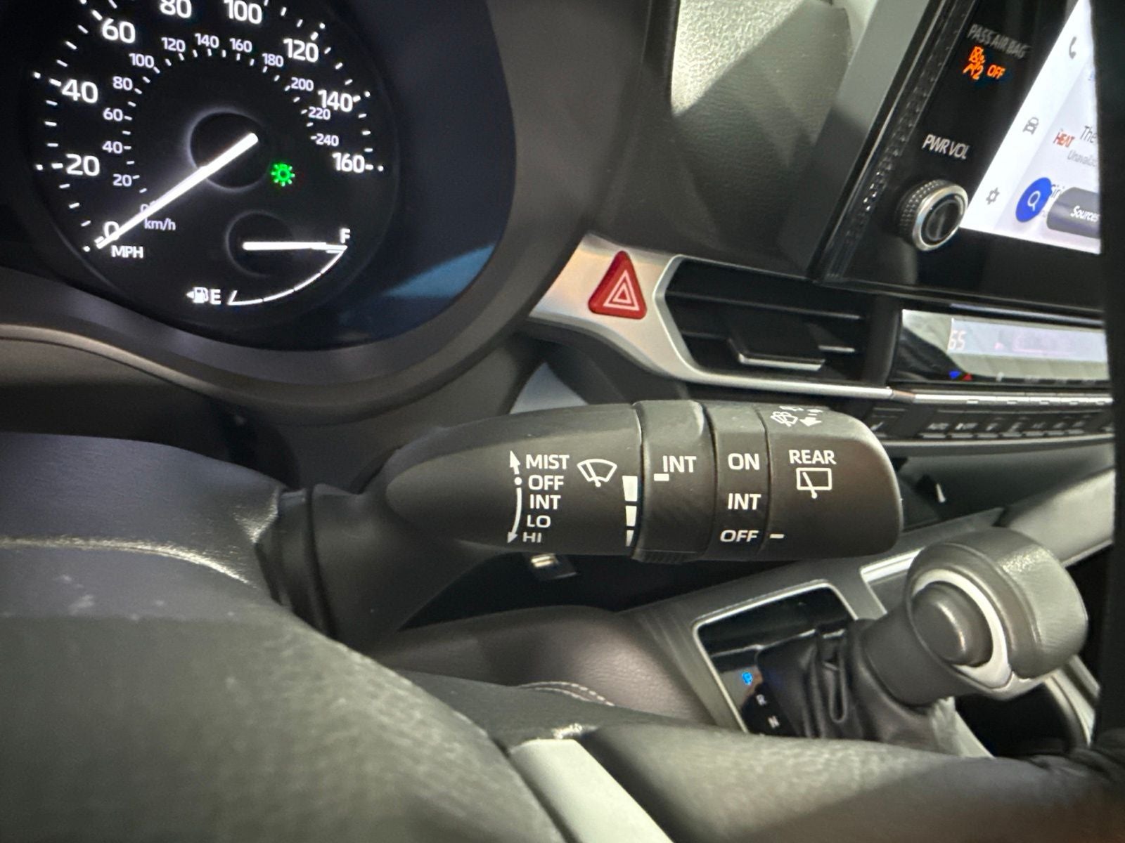 2025 Toyota Sienna XLE 8 Passenger