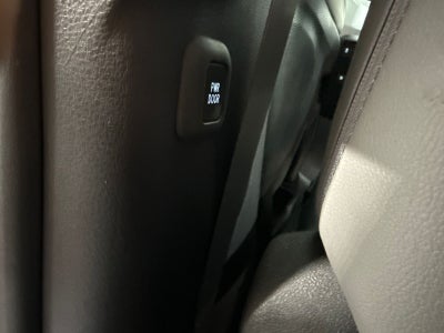 2025 Toyota Sienna XLE 8 Passenger