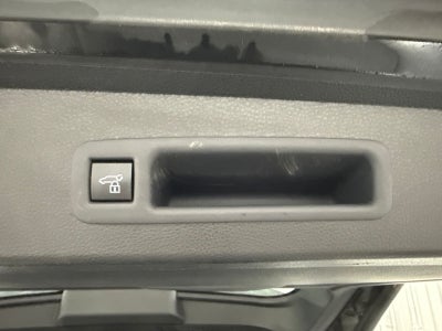 2025 Toyota Sienna XLE 8 Passenger