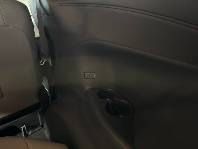 2025 Toyota Sienna XLE 8 Passenger
