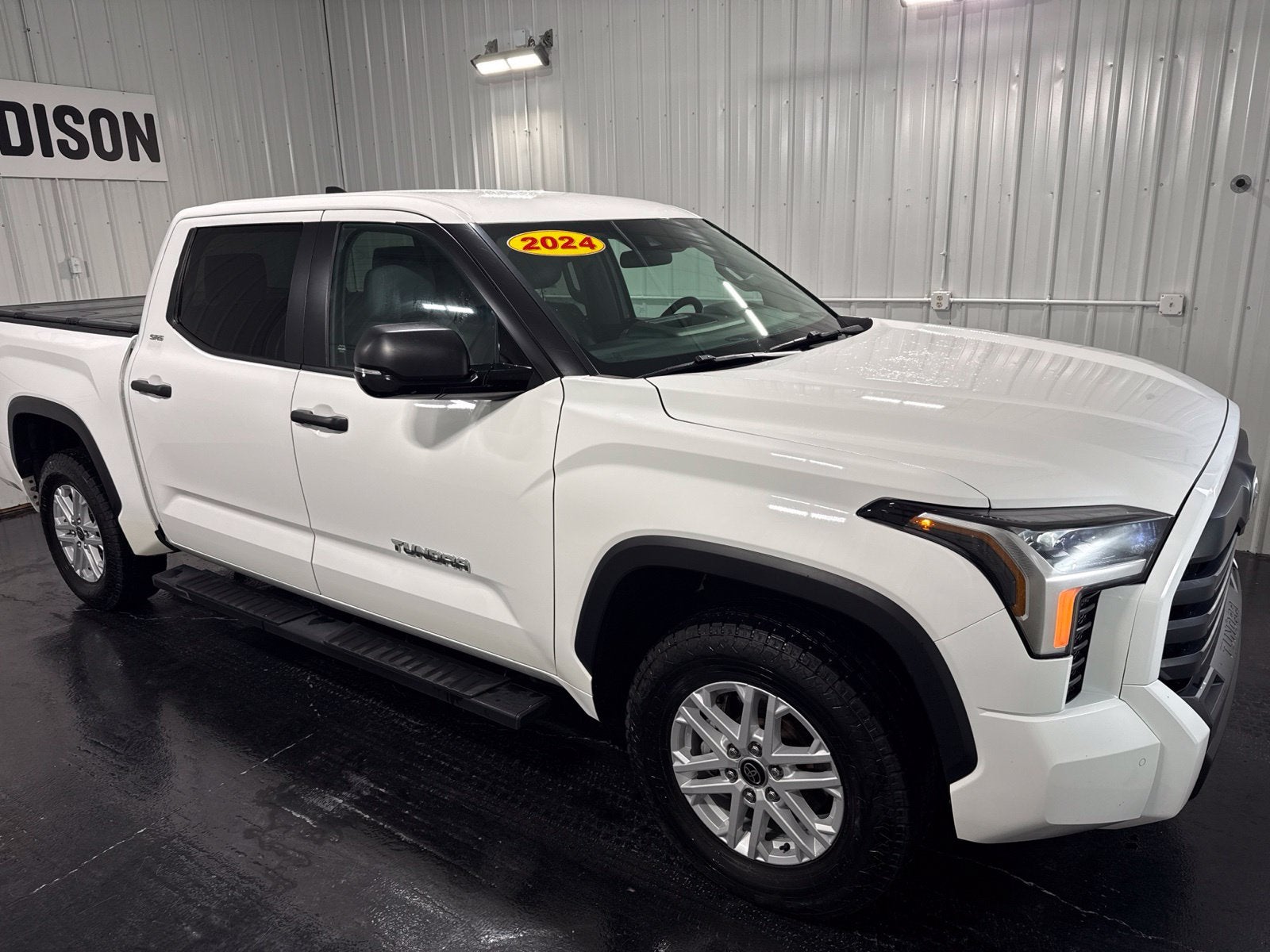 2024 Toyota Tundra SR5