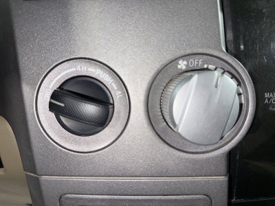 2013 Toyota Tundra Grade
