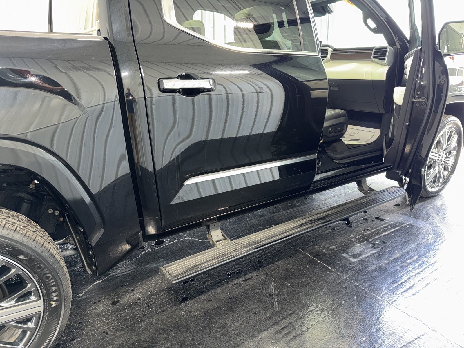 2023 Toyota Tundra Hybrid Capstone