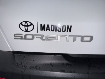 2023 Kia Sorento LX