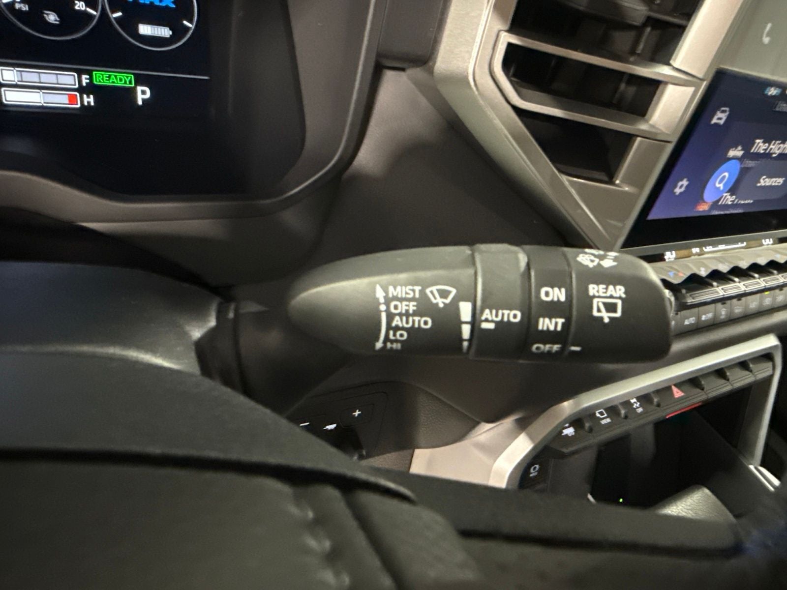 2025 Toyota Sequoia Platinum