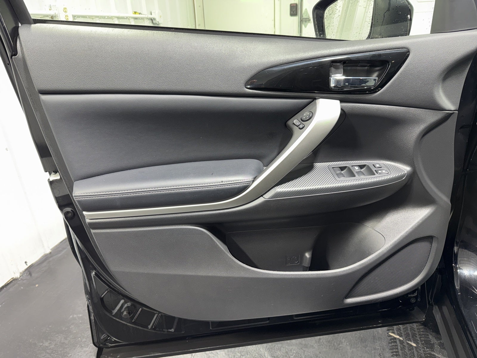 2025 Mitsubishi Eclipse Cross SE