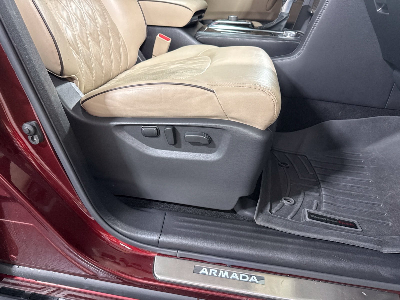 2023 Nissan Armada Platinum