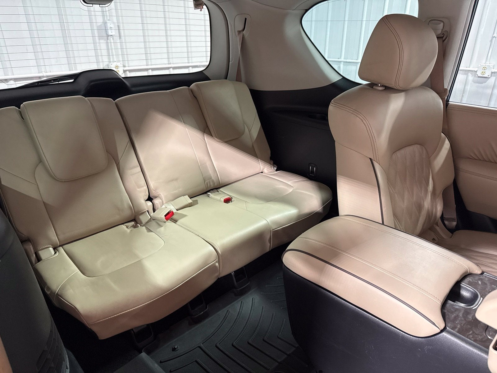 2023 Nissan Armada Platinum