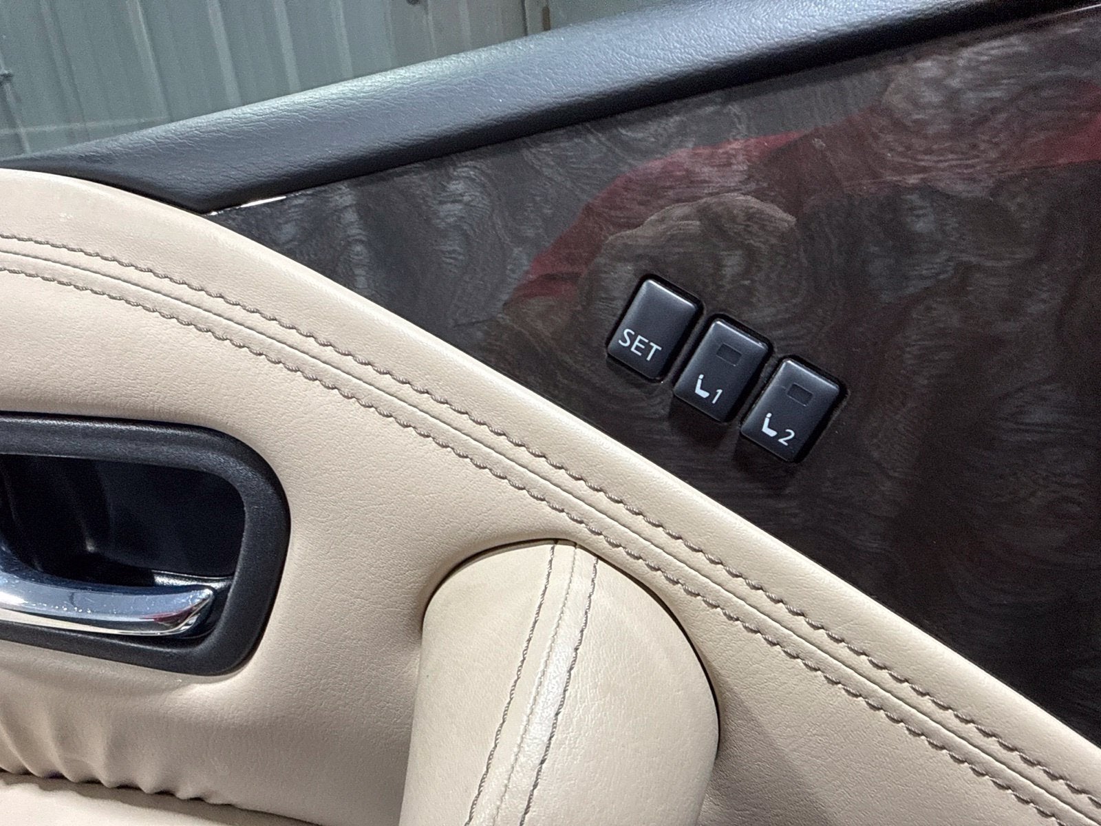2023 Nissan Armada Platinum