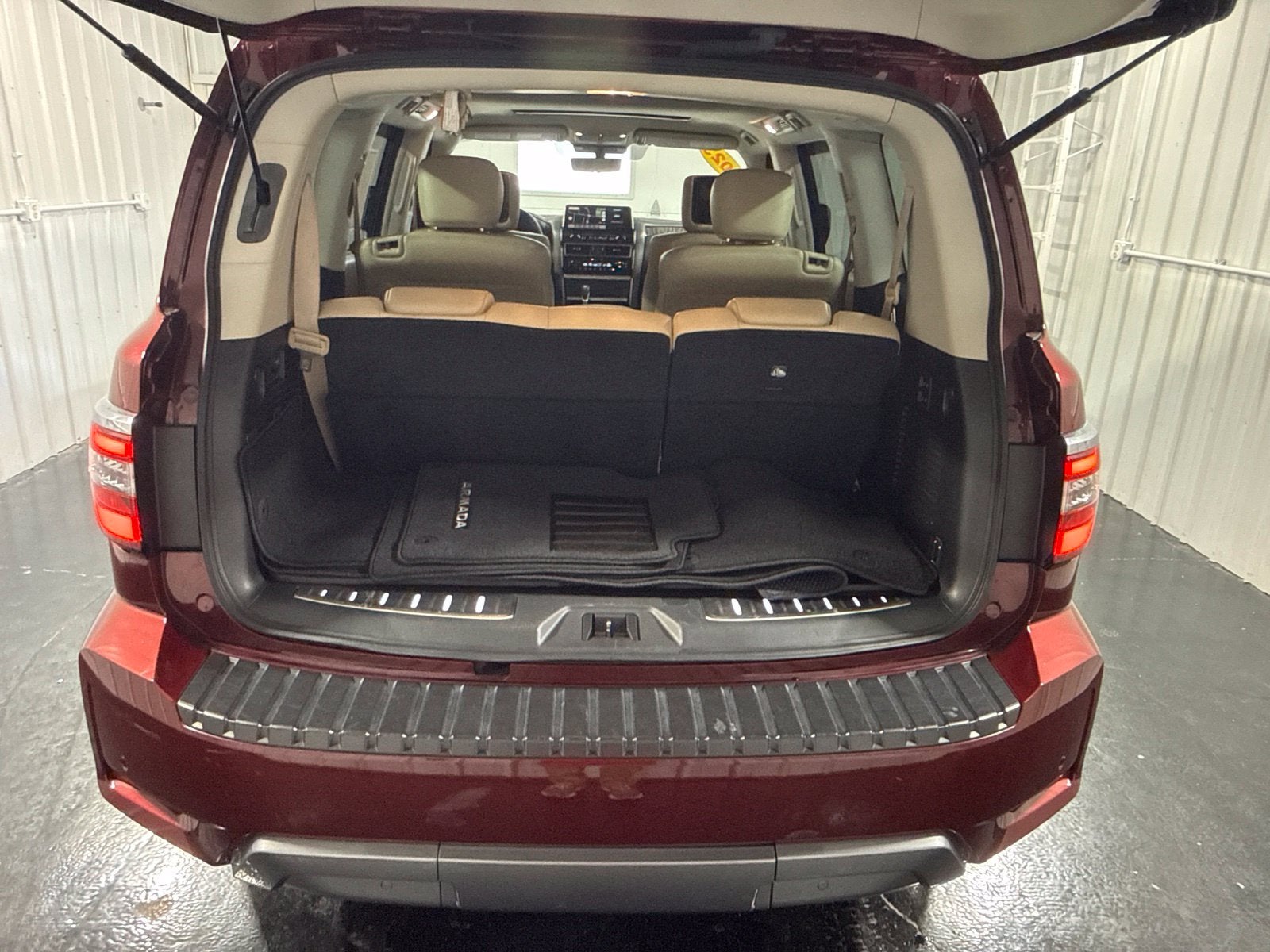 2023 Nissan Armada Platinum