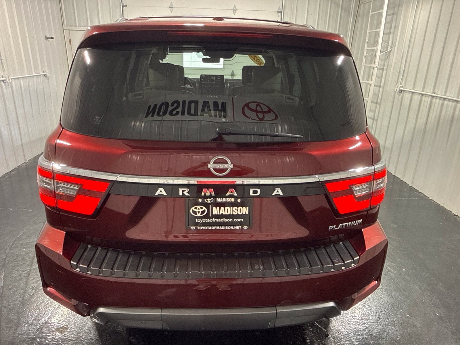 2023 Nissan Armada Platinum