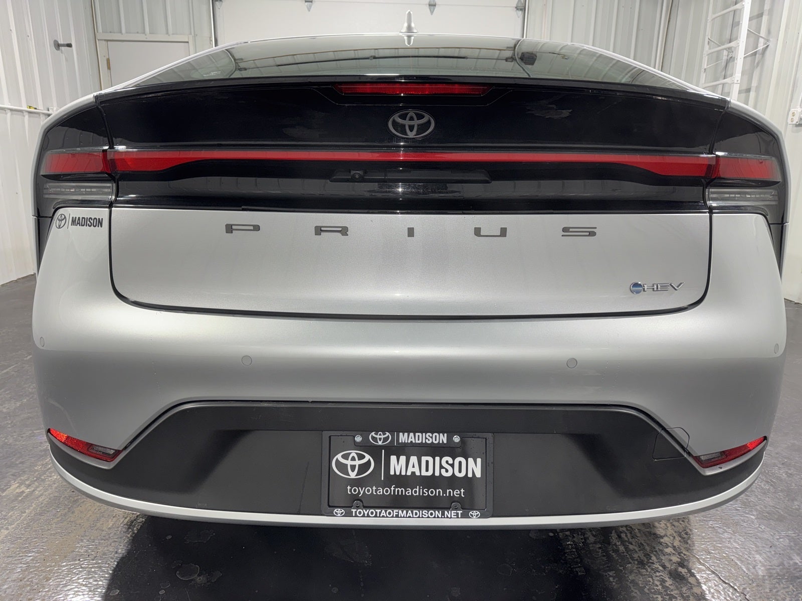 2024 Toyota Prius LE