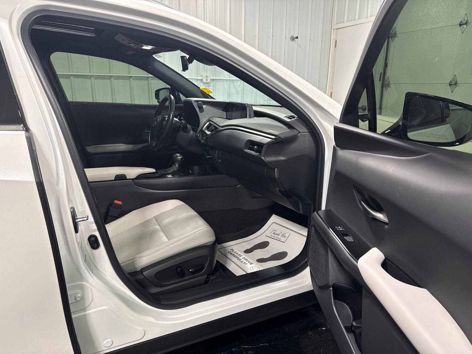 2020 Lexus UX 250h Base