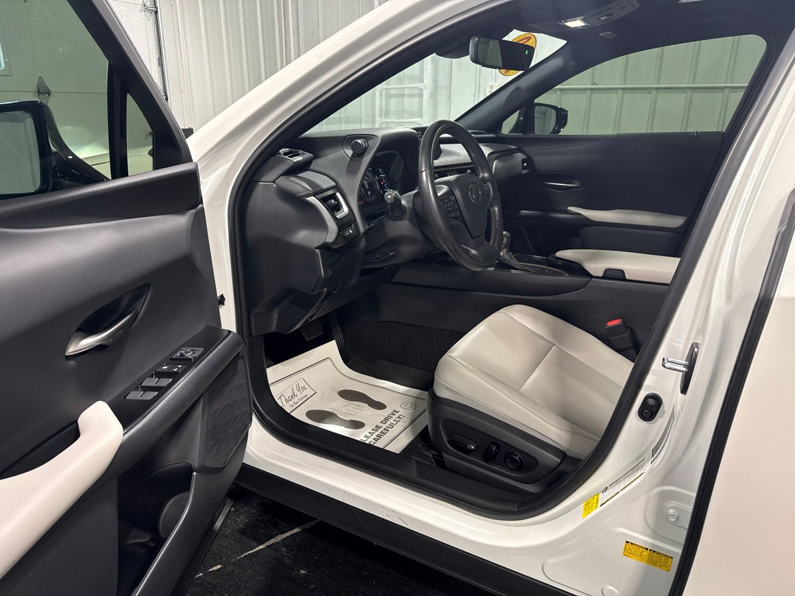 2020 Lexus UX 250h Base