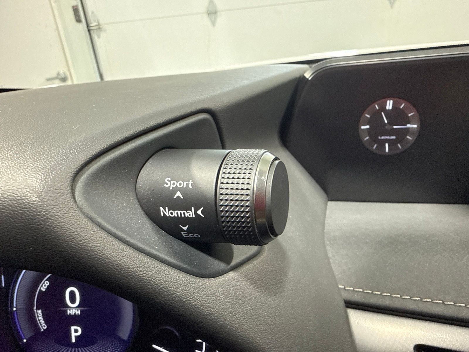 2020 Lexus UX 250h Base