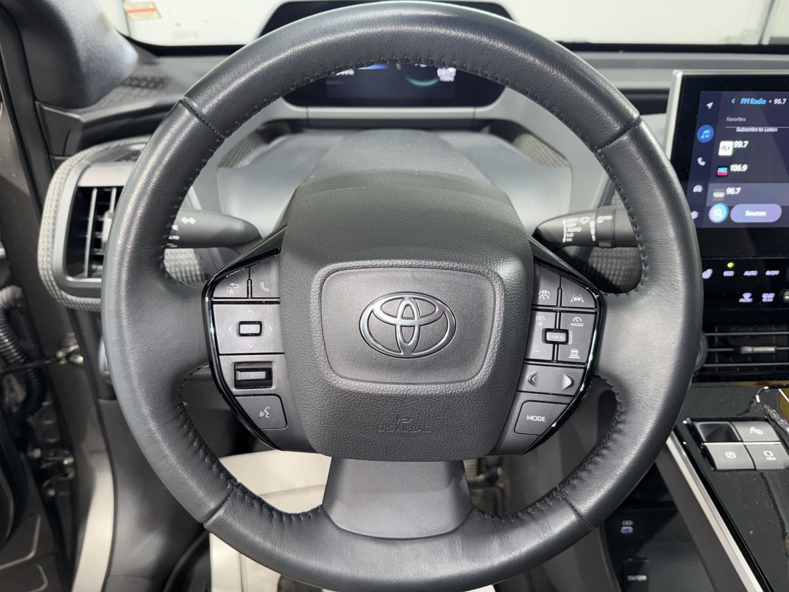 2024 Toyota bZ4X XLE