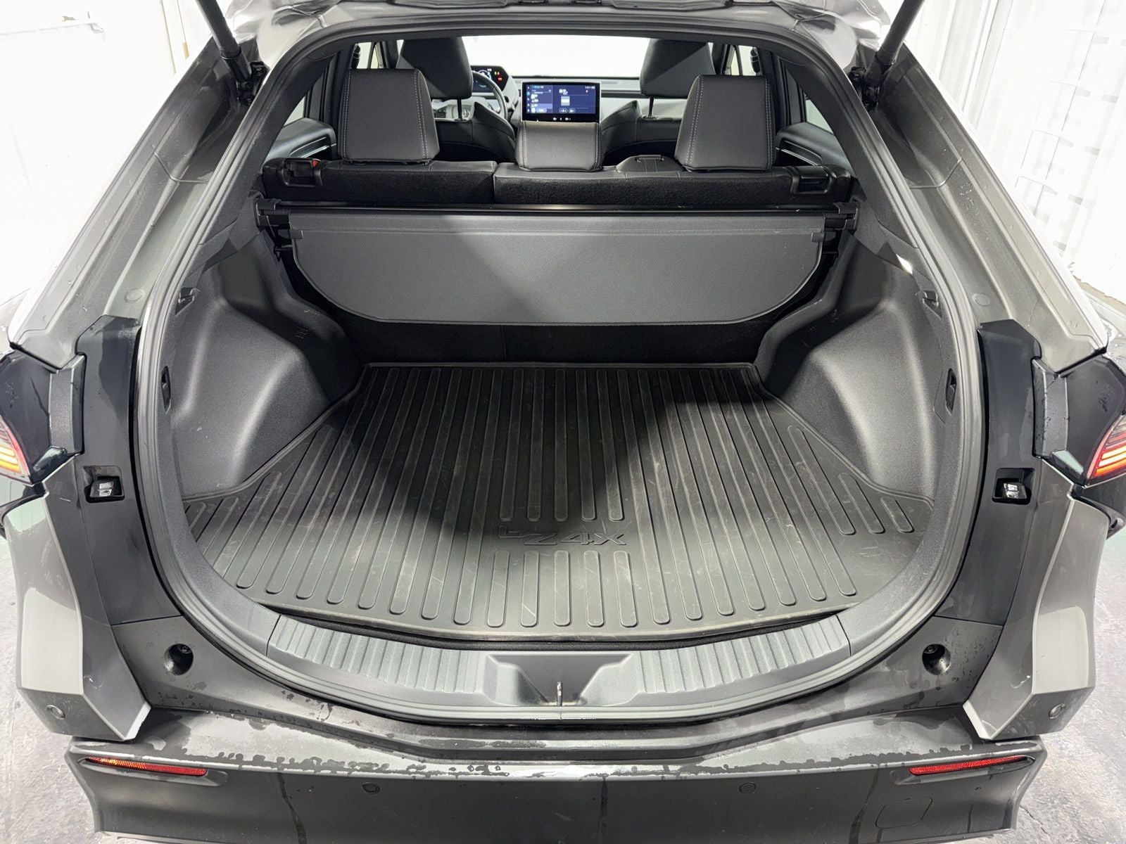 2024 Toyota bZ4X XLE