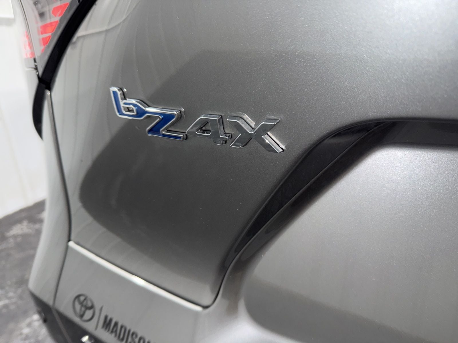 2024 Toyota bZ4X XLE