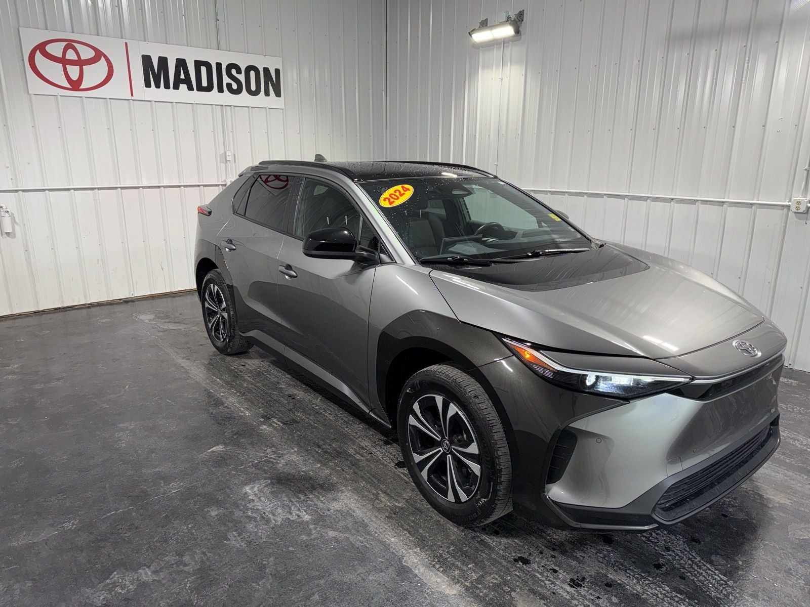 2024 Toyota bZ4X XLE