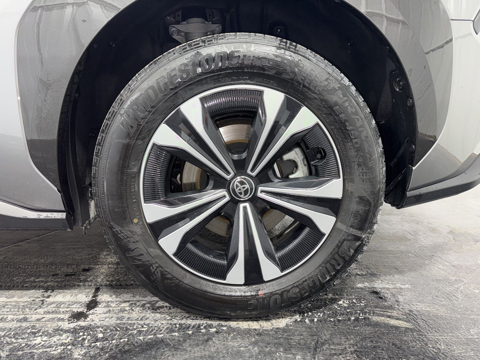 2024 Toyota bZ4X XLE