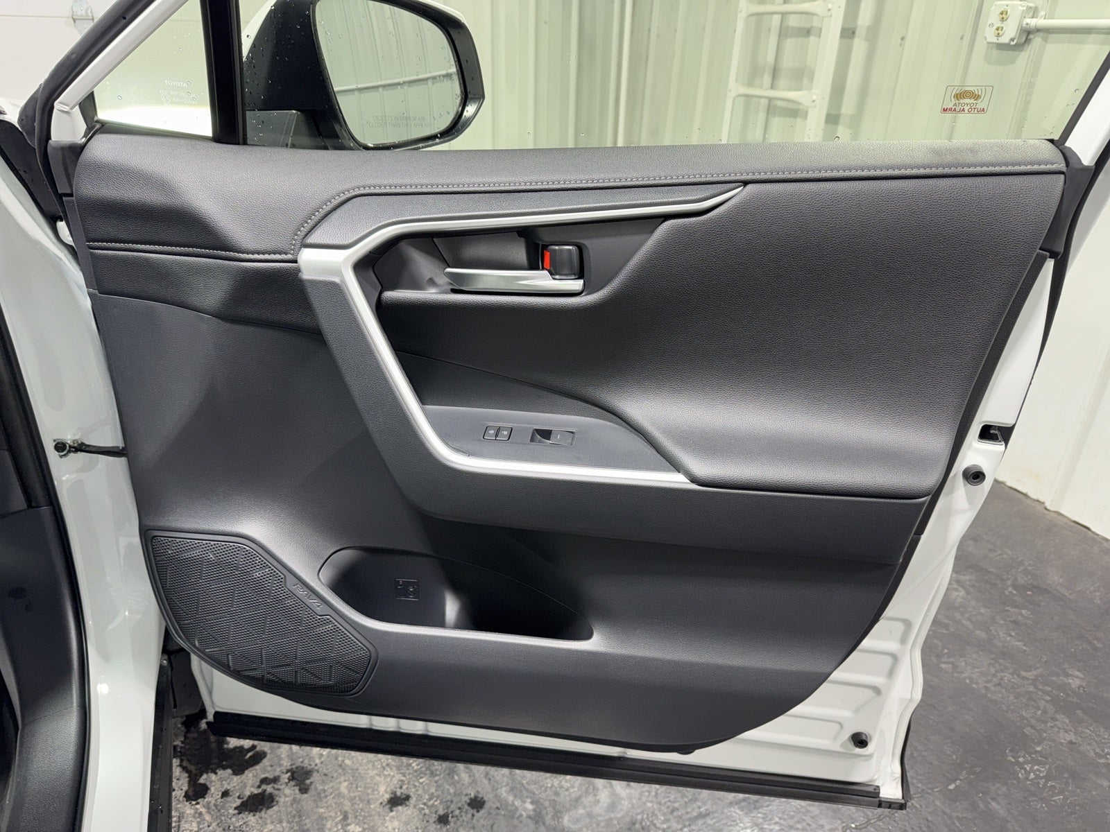 2025 Toyota RAV4 Hybrid Limited