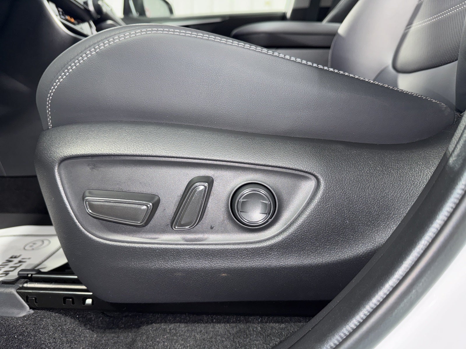 2025 Toyota RAV4 Hybrid Limited