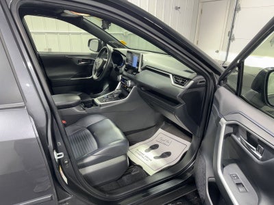 2019 Toyota RAV4 Hybrid XSE