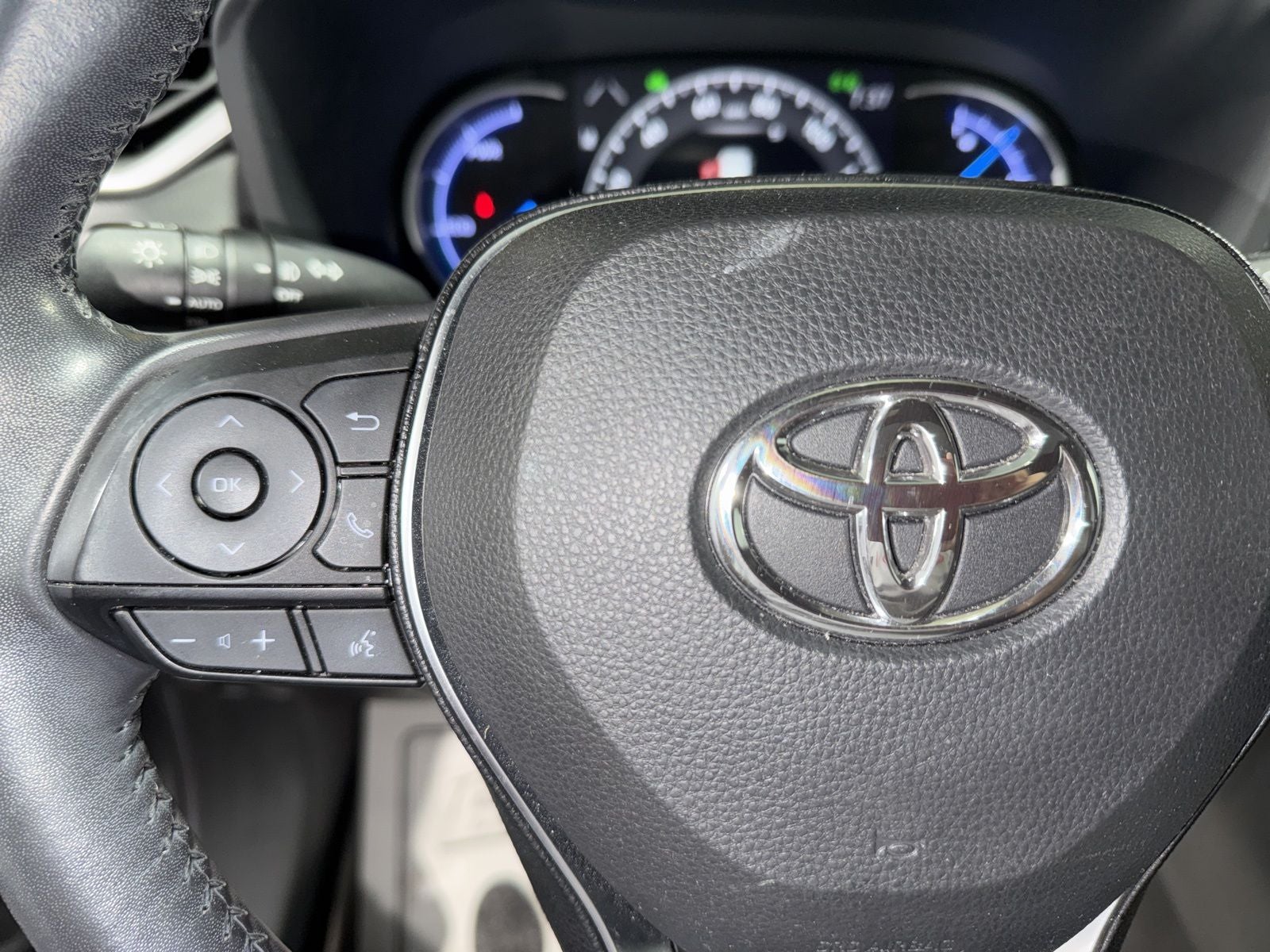 2019 Toyota RAV4 Hybrid XSE