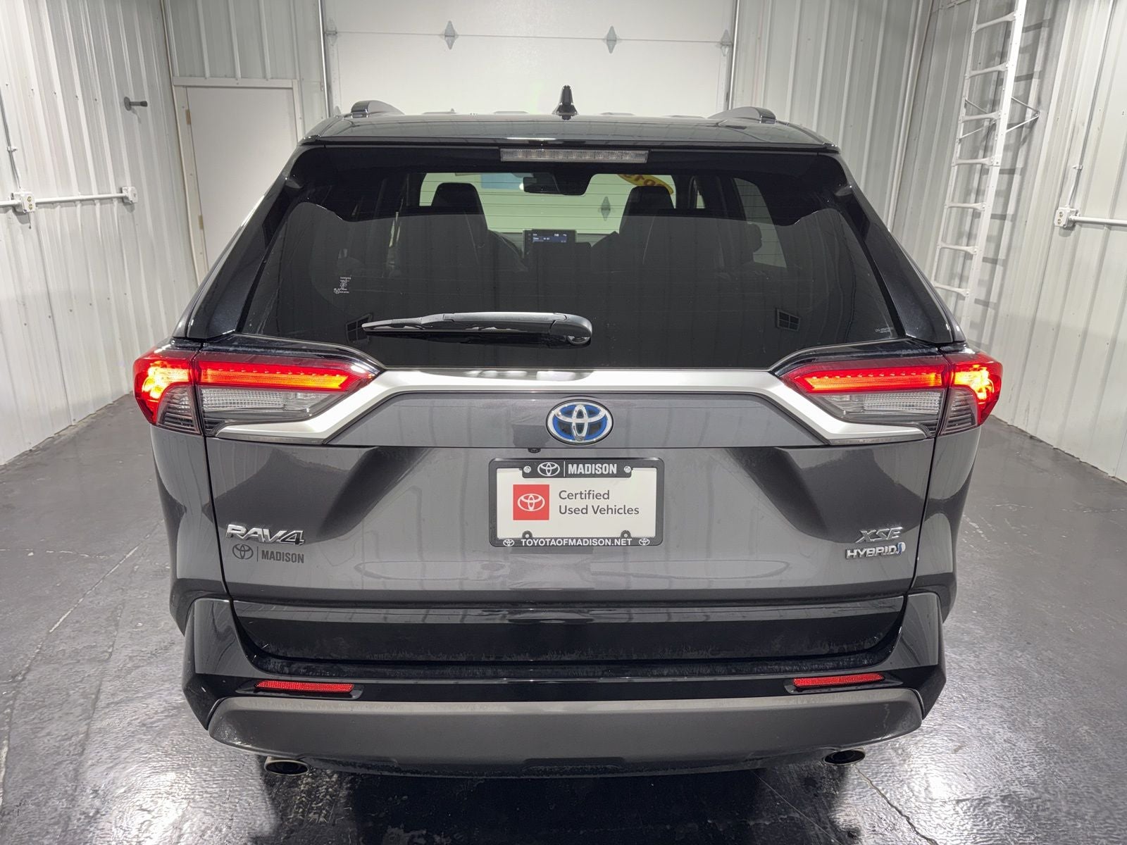 2019 Toyota RAV4 Hybrid XSE