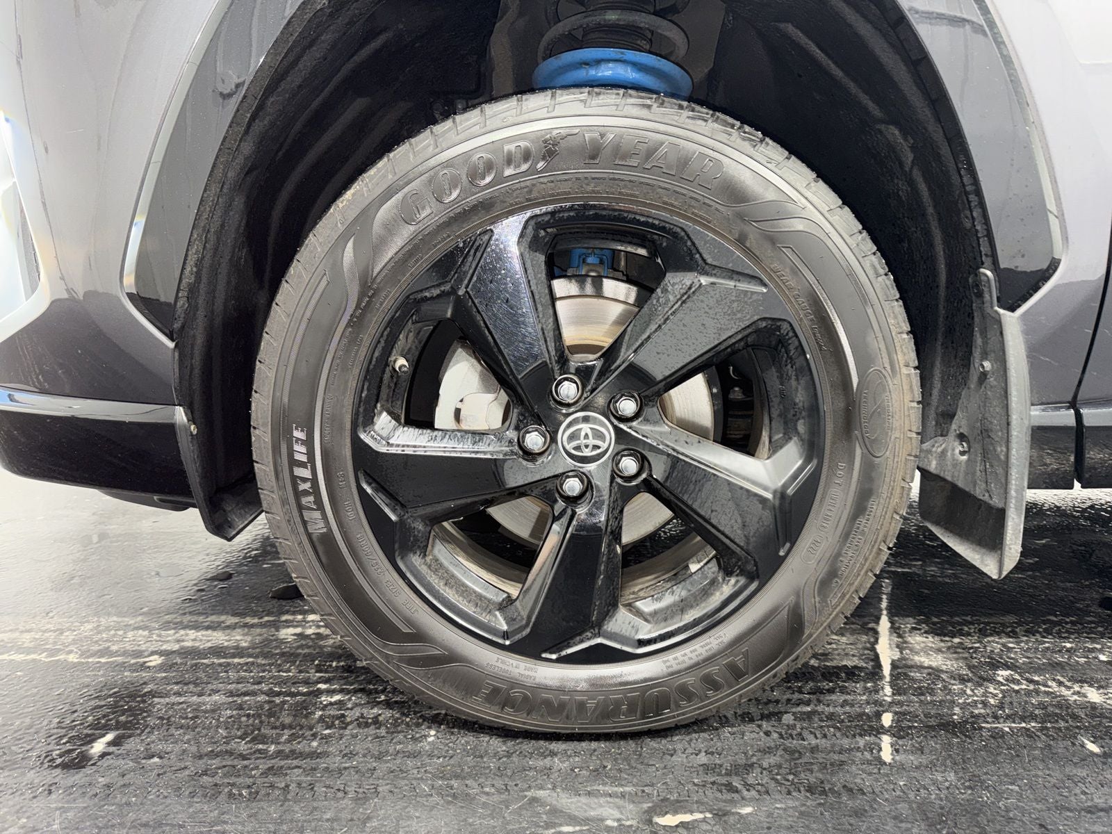 2019 Toyota RAV4 Hybrid XSE