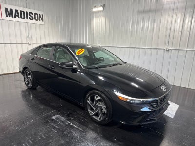 2024 Hyundai Elantra Limited