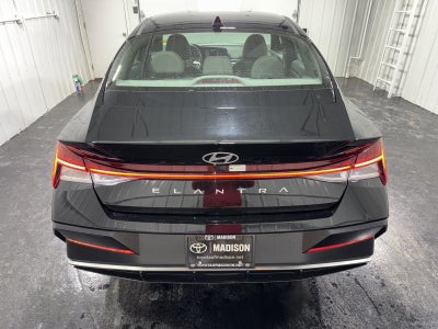 2025 Hyundai Elantra SEL Convenience
