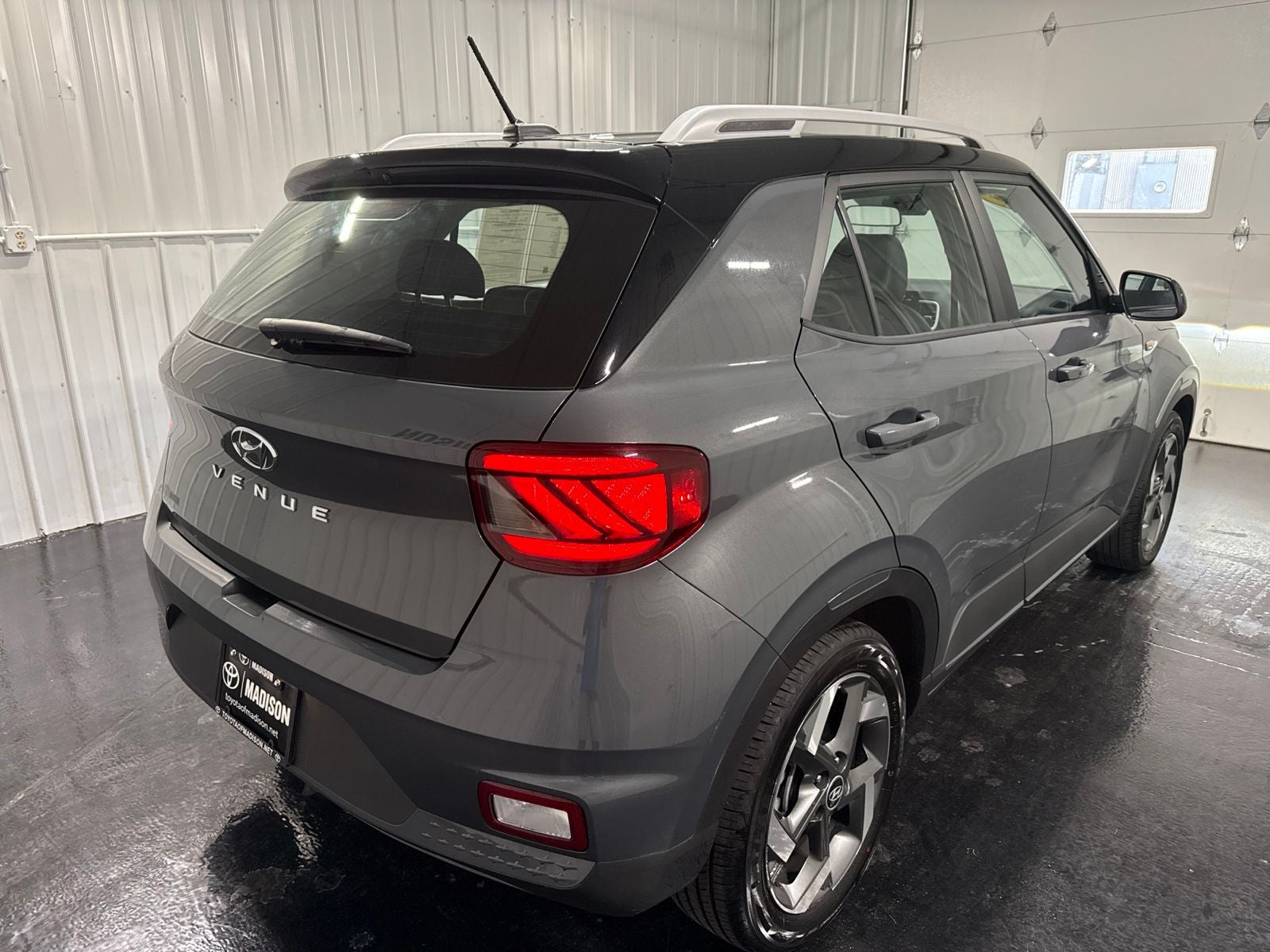 2025 Hyundai Venue Limited