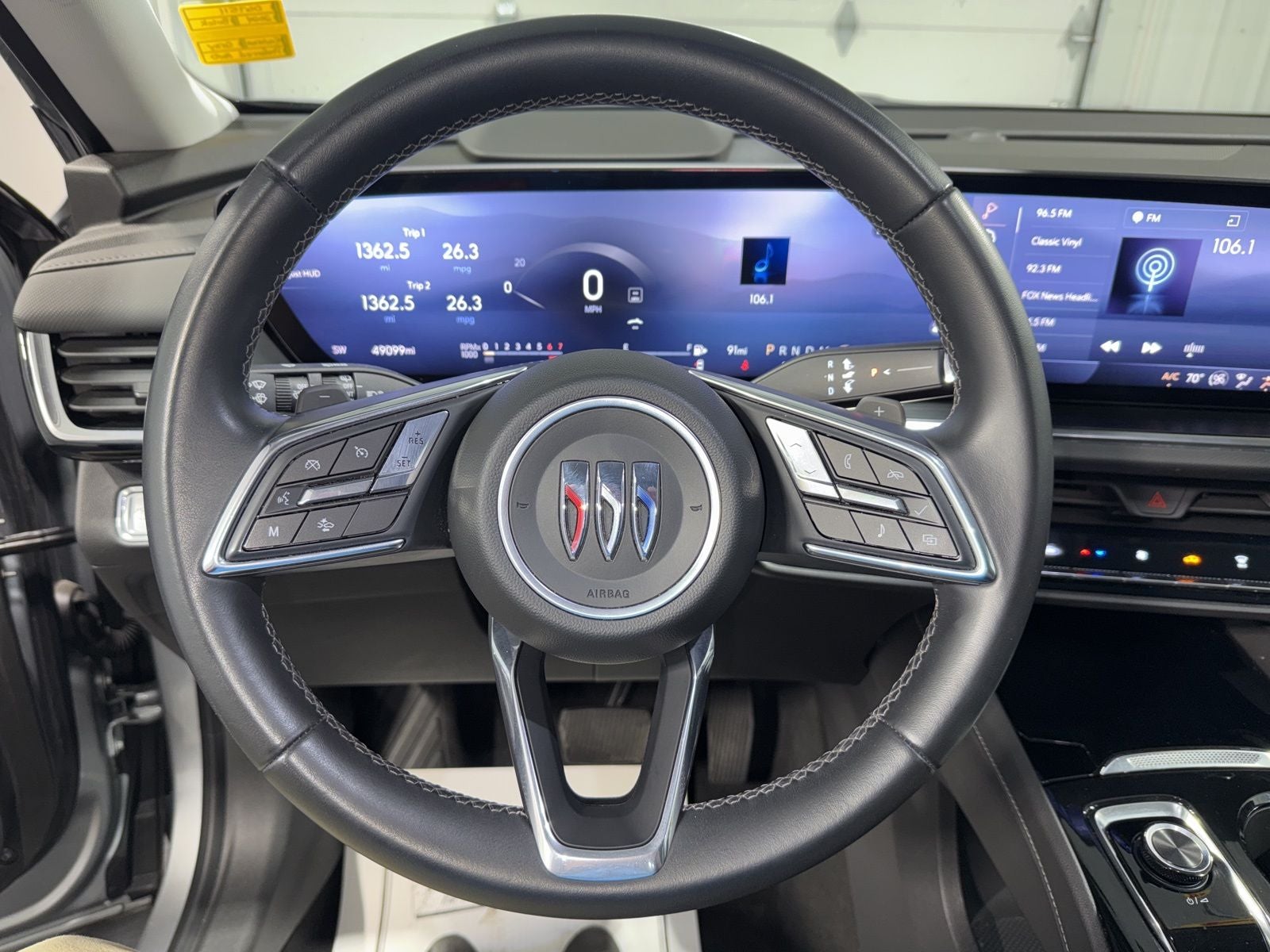 2024 Buick Envision Preferred