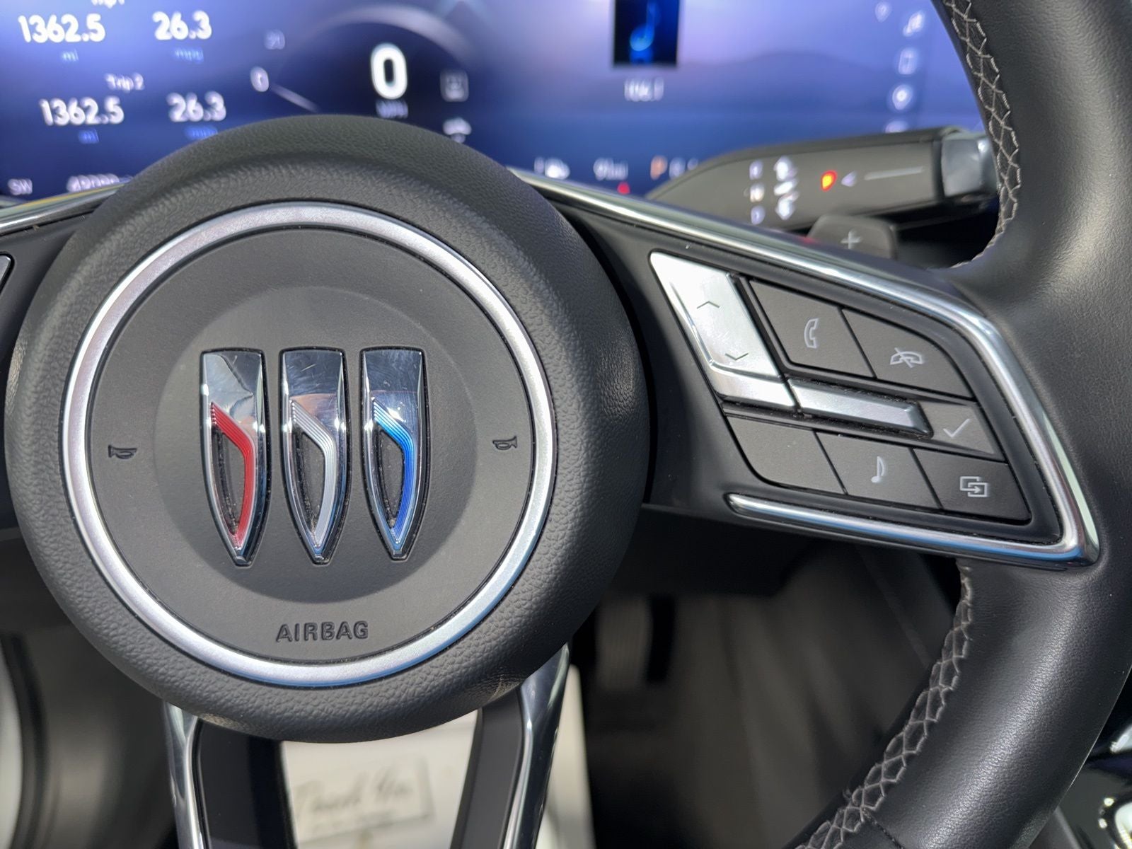 2024 Buick Envision Preferred