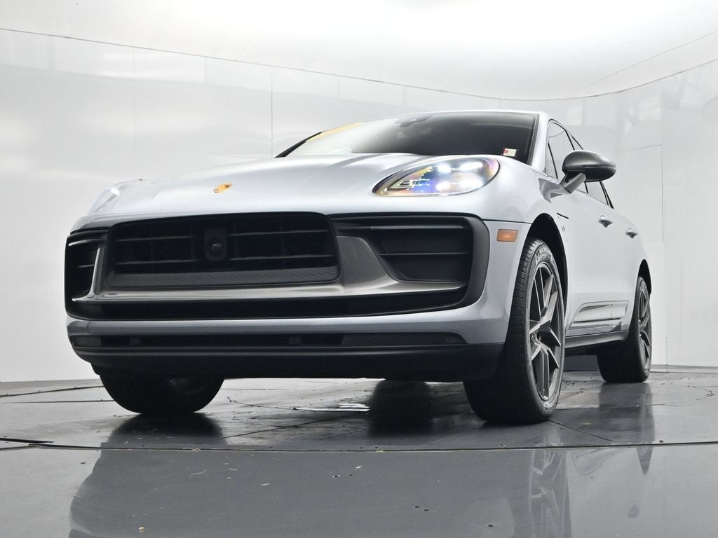 2024 Porsche Macan Base