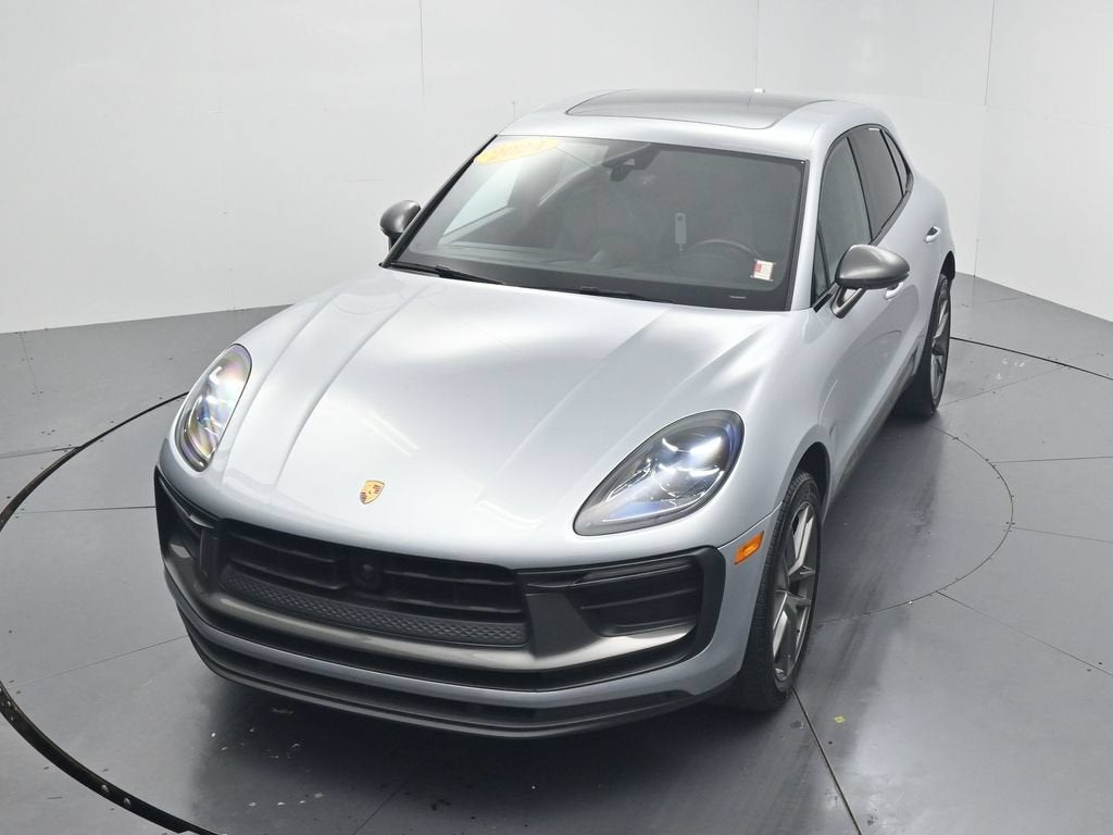 2024 Porsche Macan Base