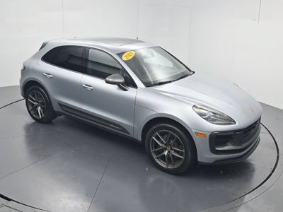 2024 Porsche Macan Base