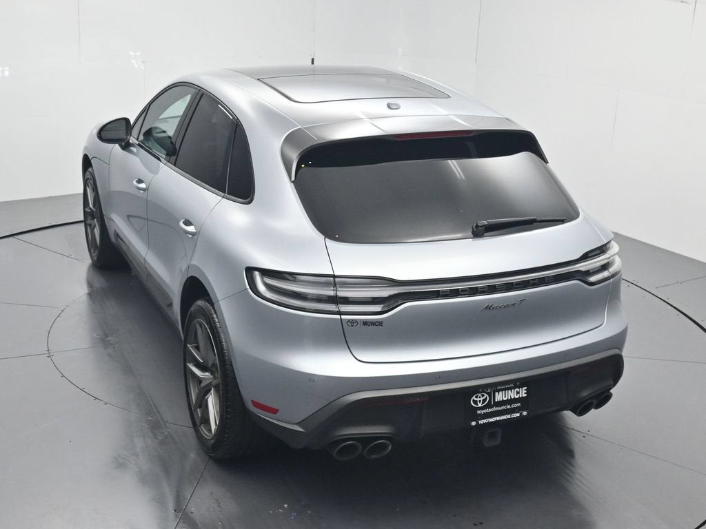 2024 Porsche Macan Base