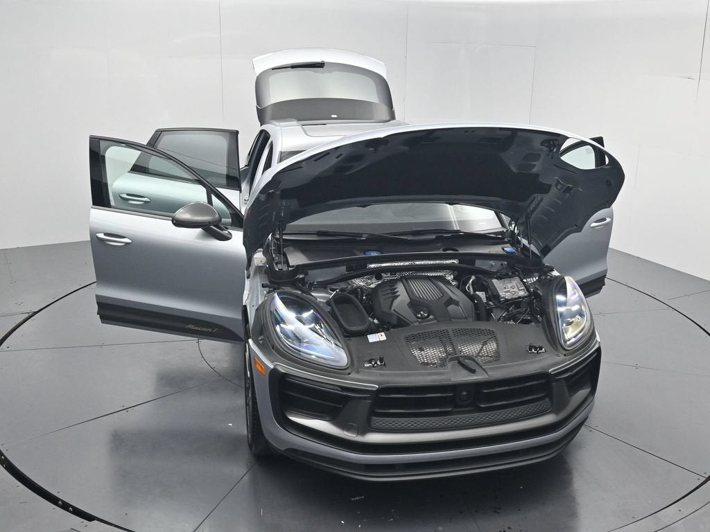 2024 Porsche Macan Base