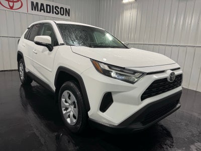 2025 Toyota RAV4 LE
