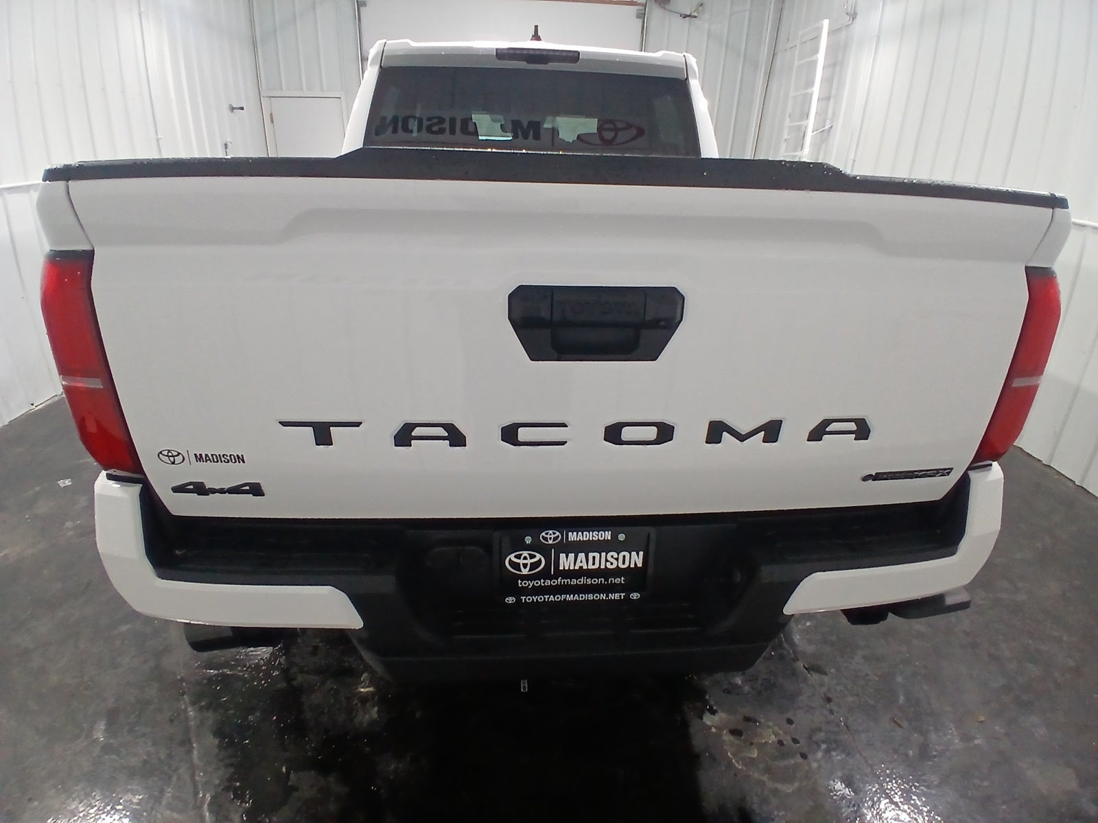 2025 Toyota Tacoma i-FORCE MAX Tacoma TRD Off-Road
