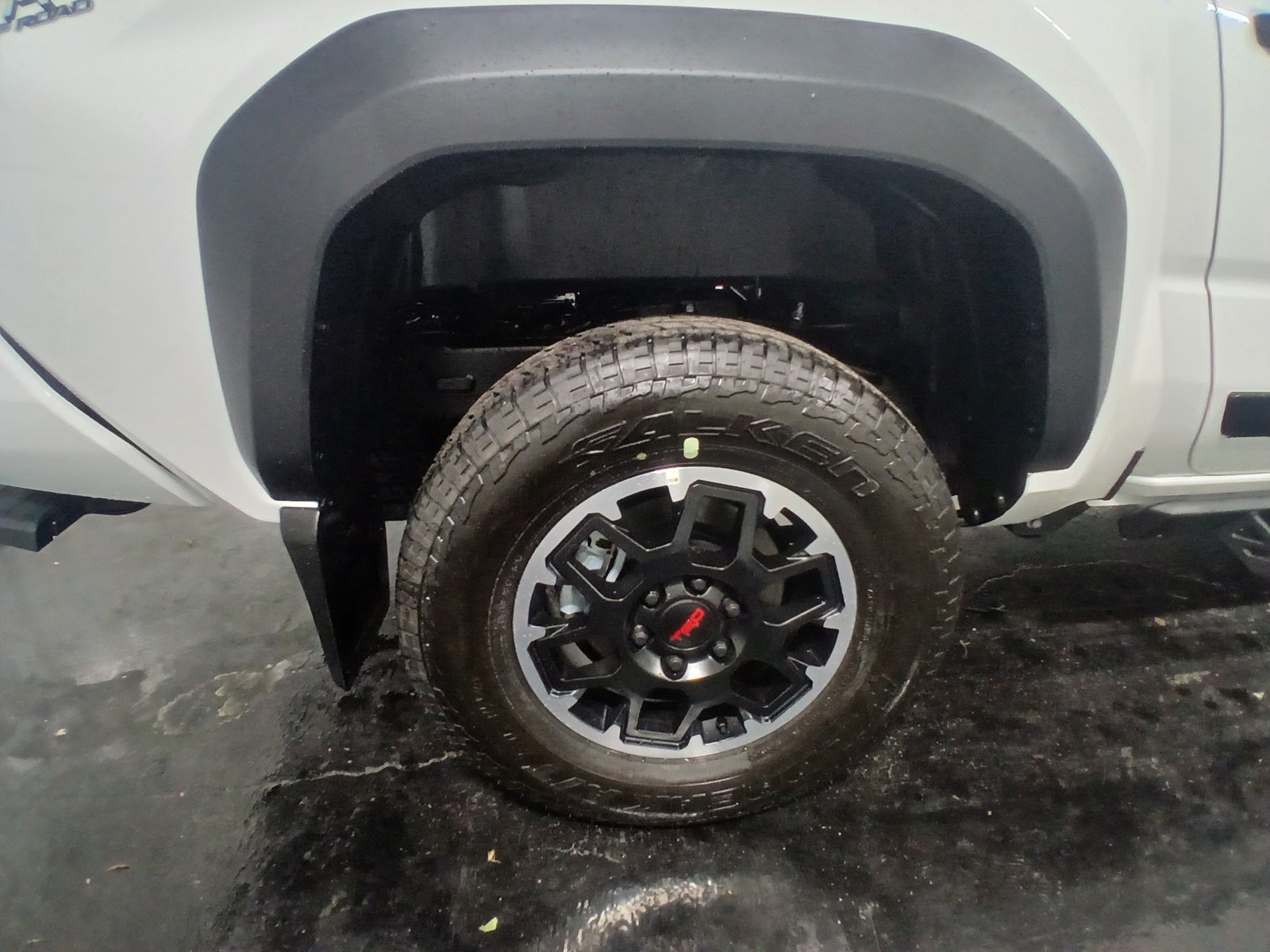 2025 Toyota Tacoma i-FORCE MAX Tacoma TRD Off-Road