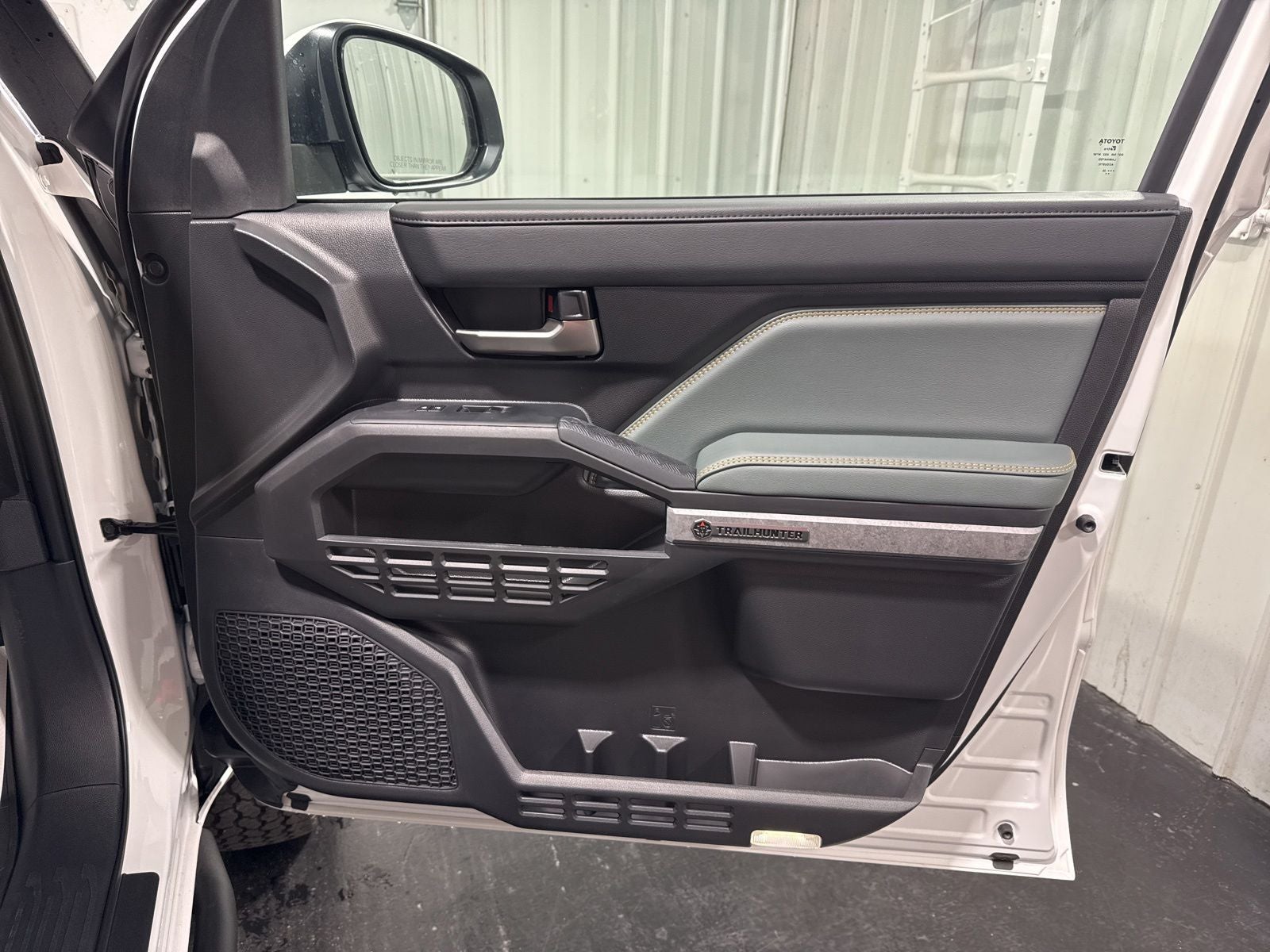 2026 Toyota Tacoma i-FORCE MAX Tacoma Trailhunter