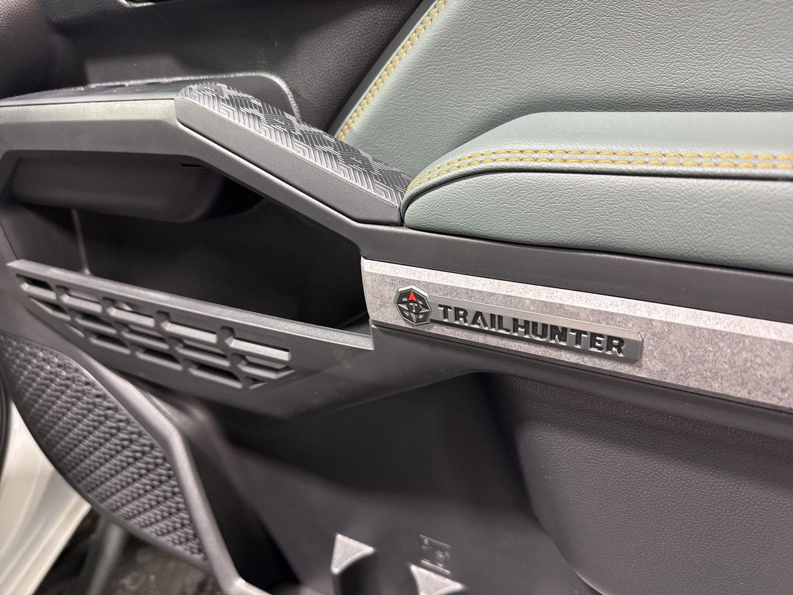 2026 Toyota Tacoma i-FORCE MAX Tacoma Trailhunter